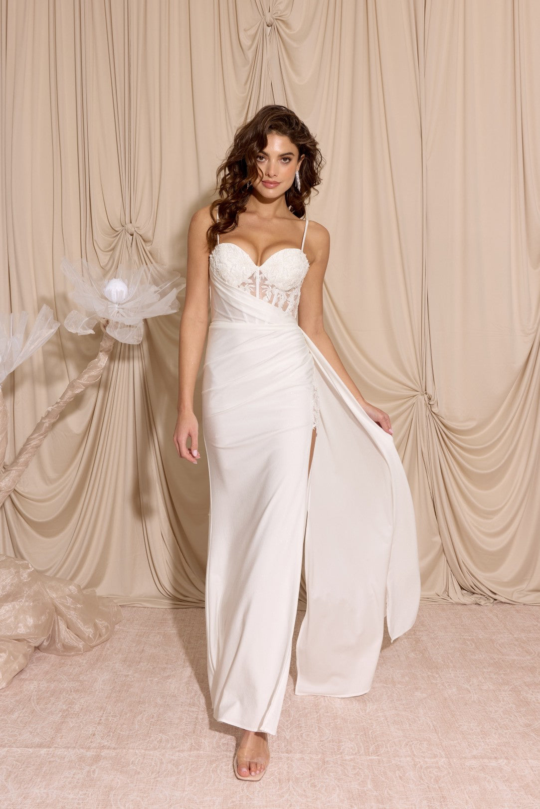 White Sweetheart Floor-Length Satin Wedding Dress with Lace Corset Bodice and Slit Eureka Fashion EK166