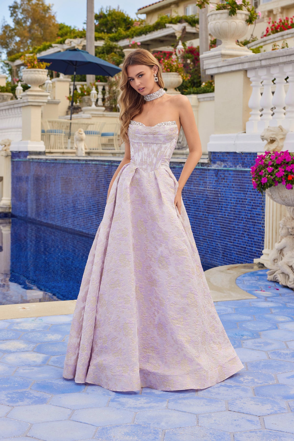 Riu Twist ribbon Toile de Jouy dress ピンク Toile De Jouy Dress With Pink Smocking - Handmade Elegance and