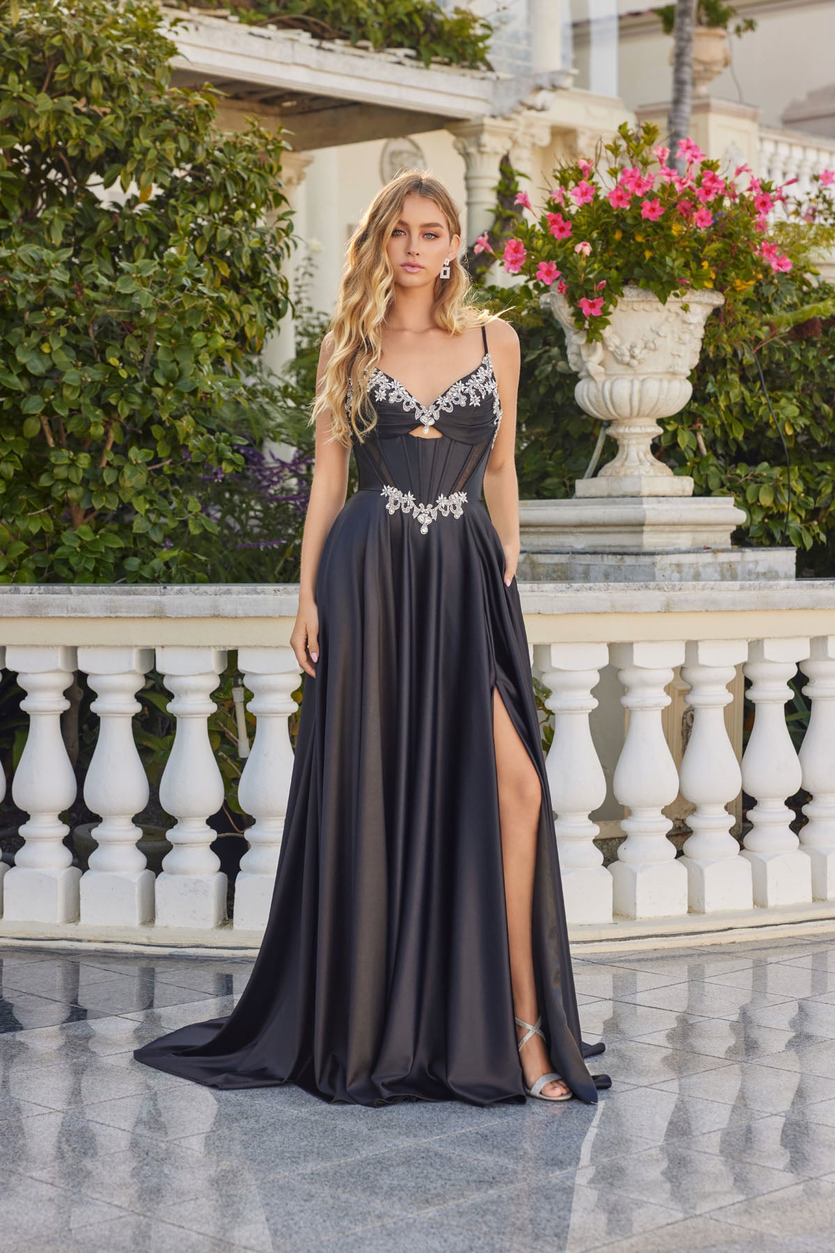 Prom Dresses Long Formal Corset Beaded Fitted A Line Prom Dress Black