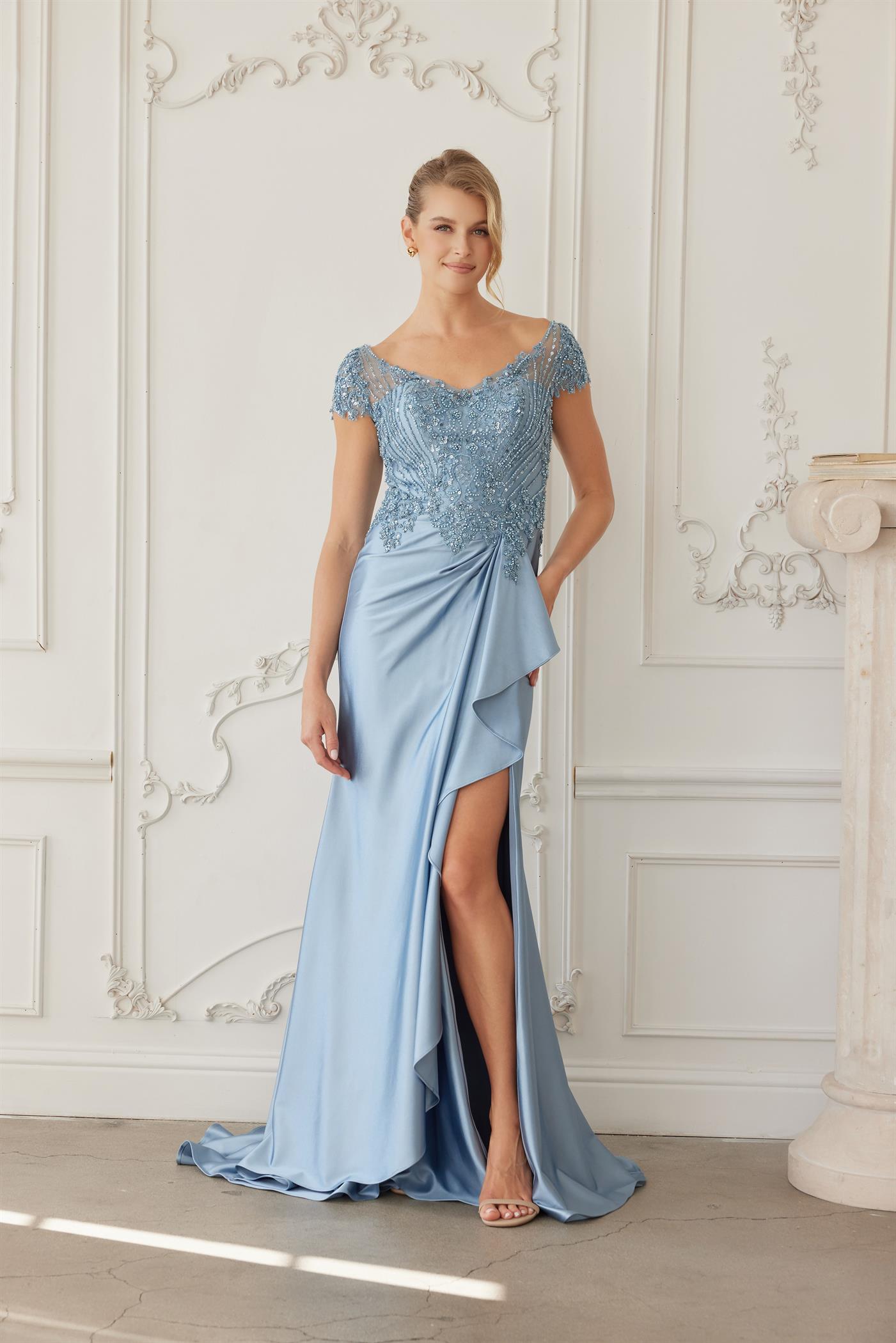 Plus Size Dresses Long Formal Beaded Mother of the Bride Dress Blue
