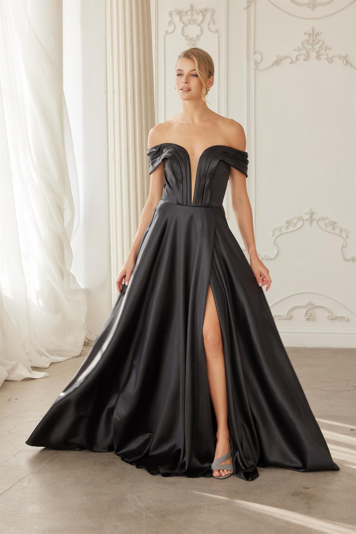 Plus Size Dresses Long Formal A Line Prom Evening Dress Black