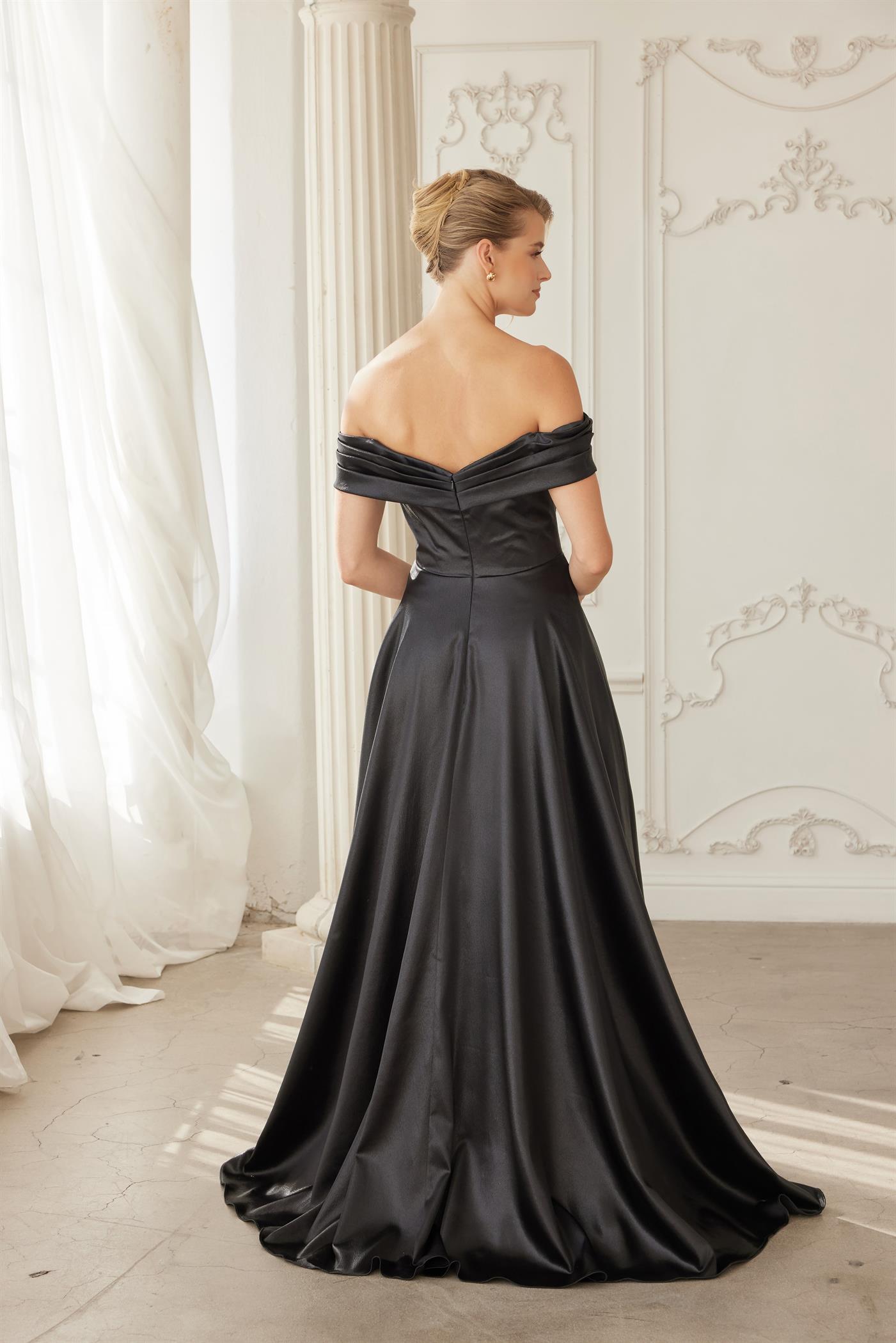 Plus Size Dresses Long Formal A Line Prom Evening Dress Black