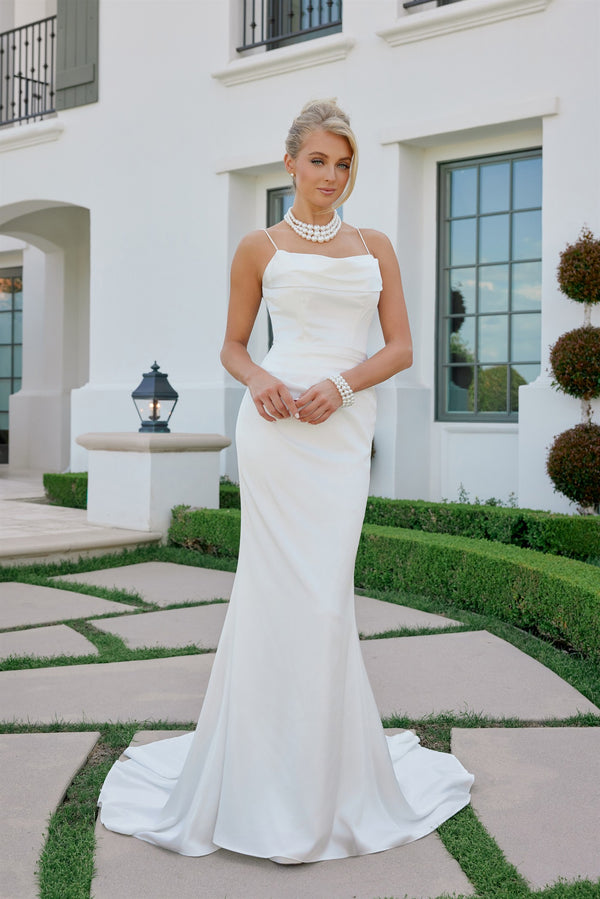 Long Fitted Wedding Dress Nox Anabel JW1047