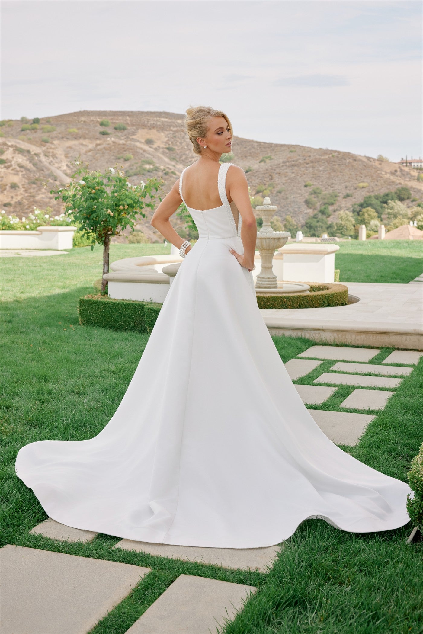 Wedding Dresses A Line Long Wedding Dress Nox Anabel JW1048 White