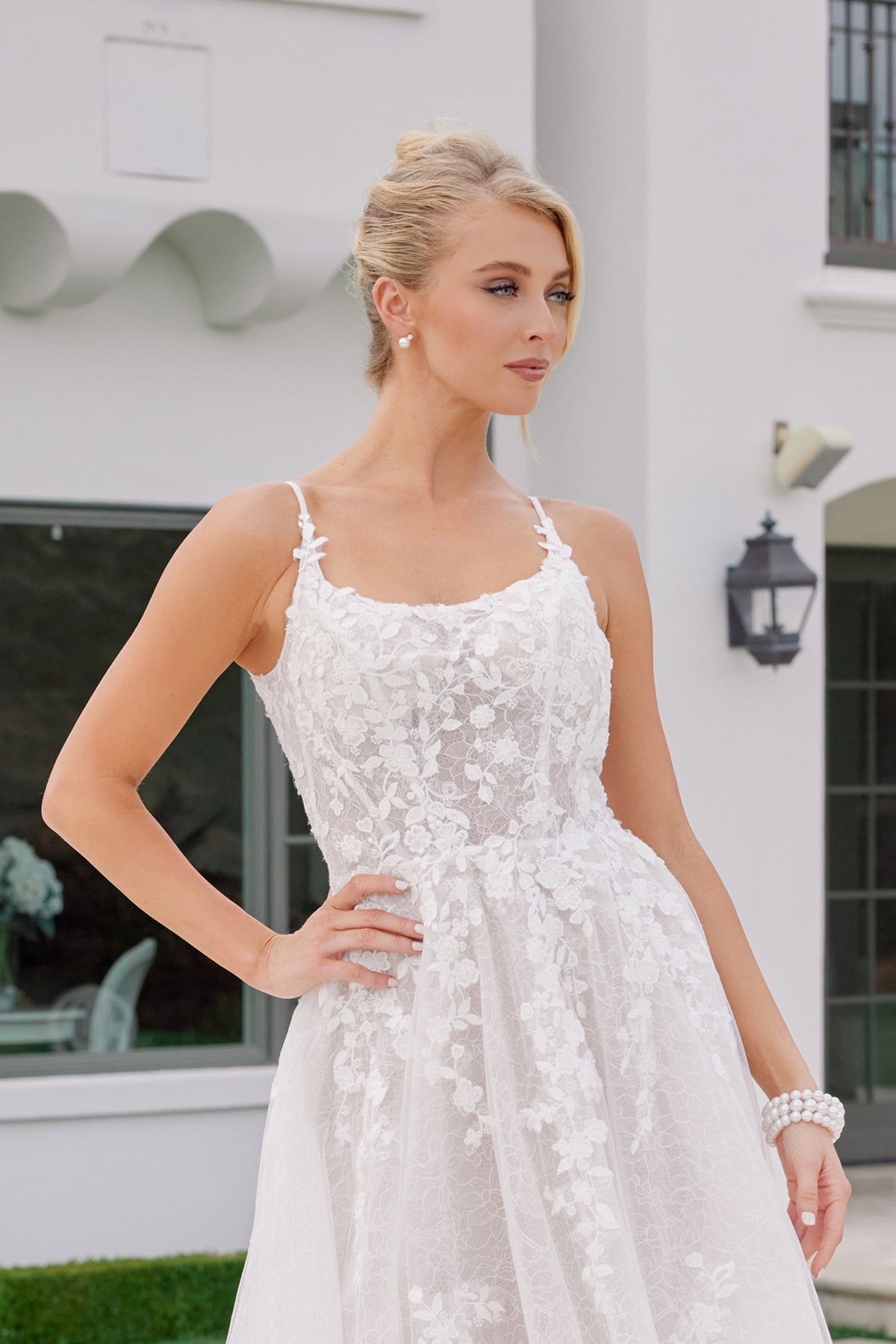 Wedding Dresses Long Lace A Line Wedding Dress Nox Anabel JE1074L White