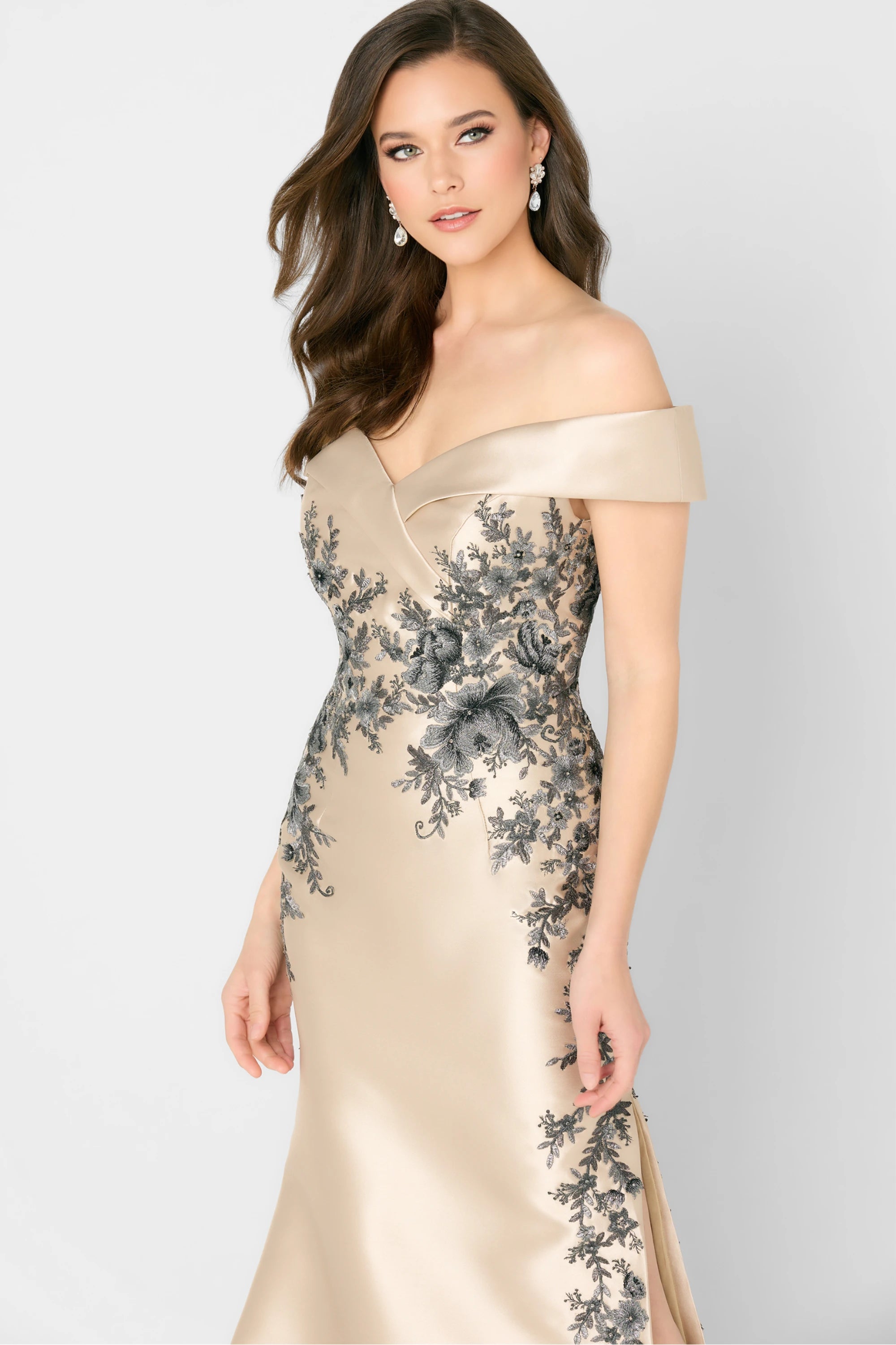 Formal Dresses Floral Long Lace Applique Evening Formal Dress Champagne