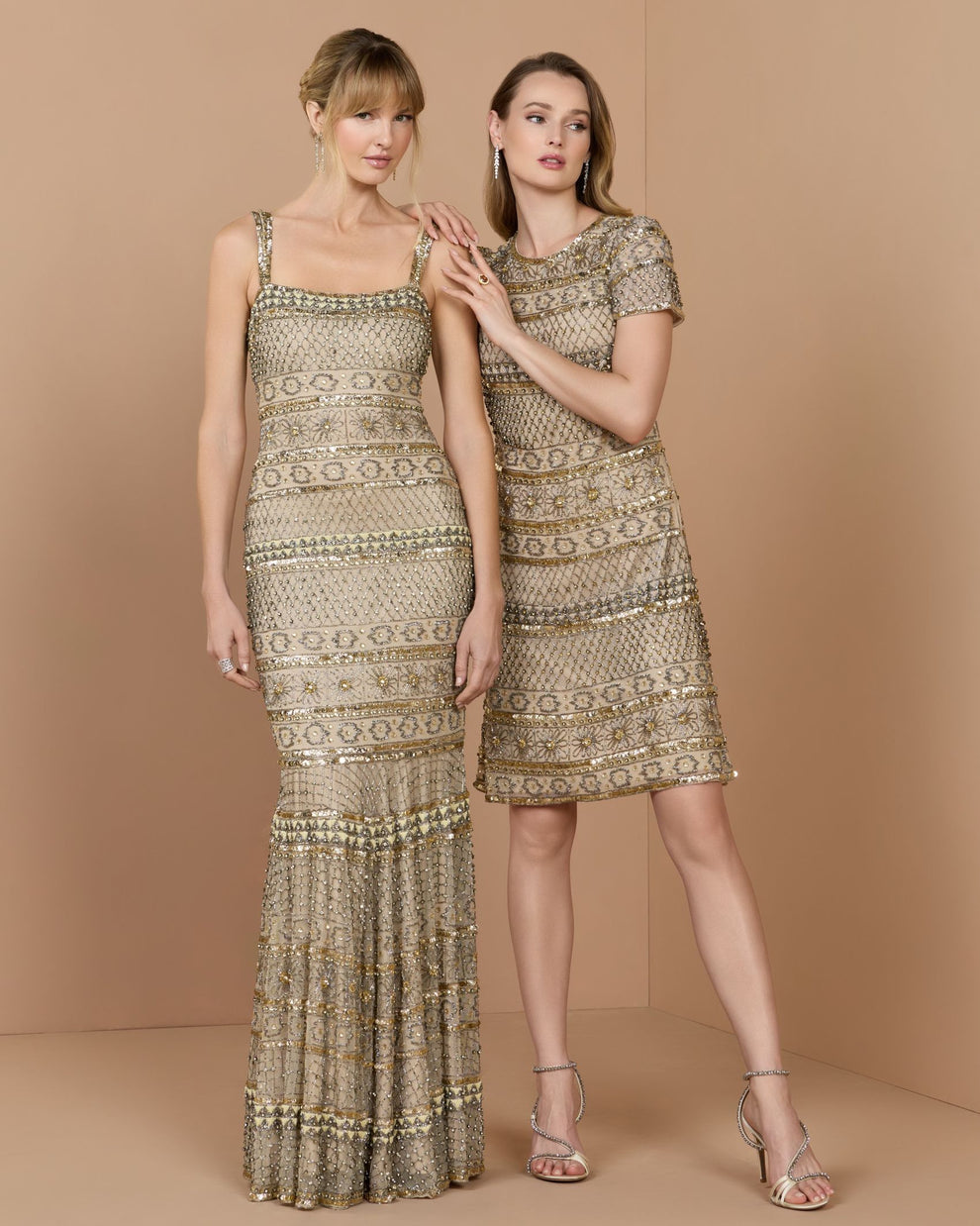 Crew/High-Neck Knee-Length Sequin Cocktail Sheath Mac Duggal 10113