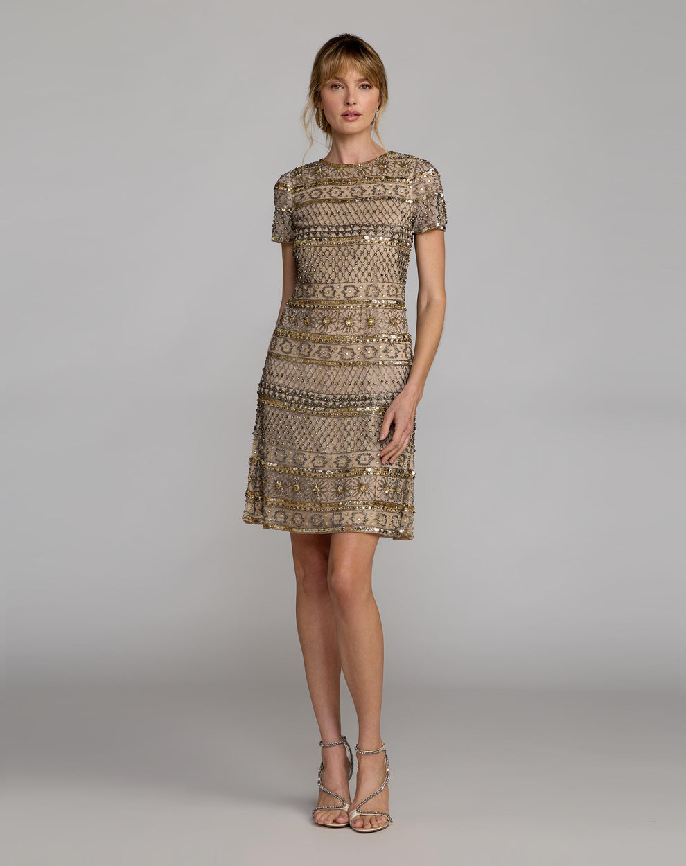 Crew/High-Neck Knee-Length Sequin Cocktail Sheath Mac Duggal 10113