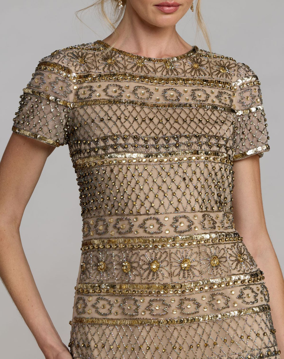 Crew/High-Neck Knee-Length Sequin Cocktail Sheath Mac Duggal 10113