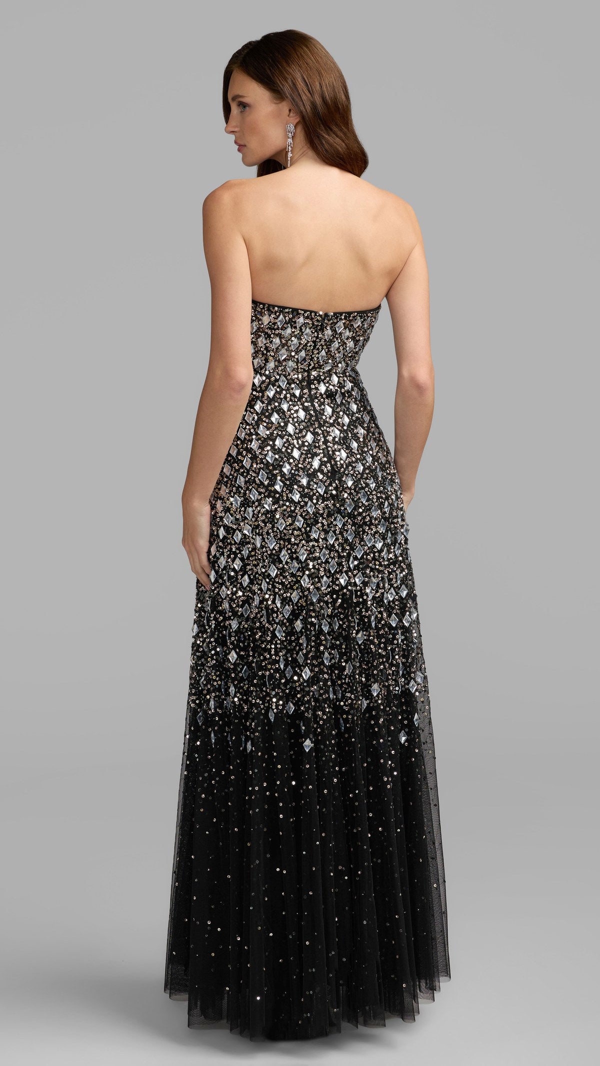Mac Duggal style 10159 in Black, back view