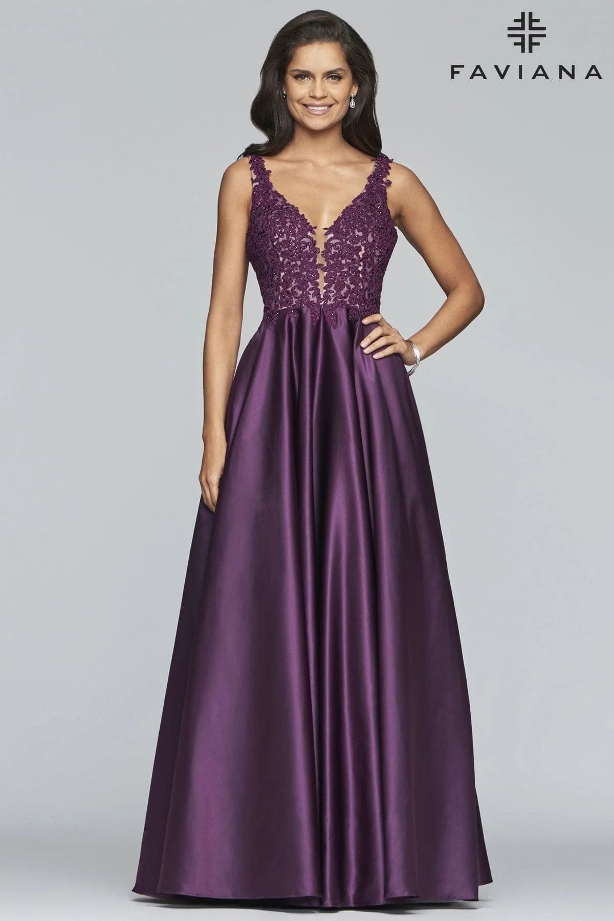 Faviana 10251 Long Ball Ball Gown Applique Prom Dress