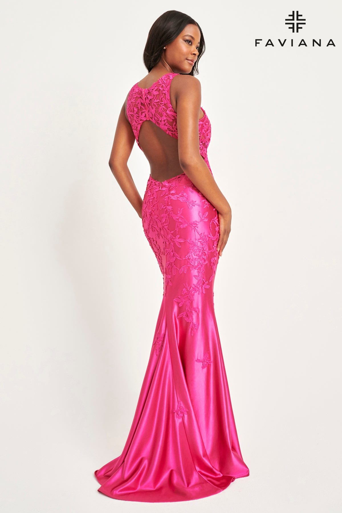 Faviana 11082 Prom Long Fitted Lace Applique Formal Dress