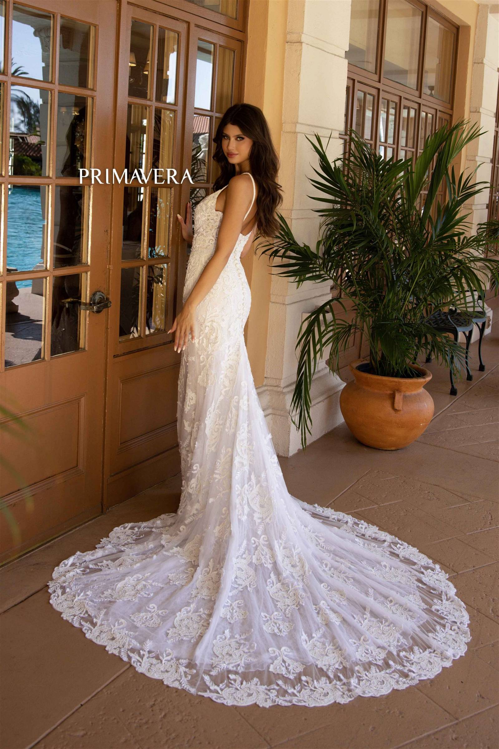 Wedding Dresses Fitted Long Wedding Dress Ivory