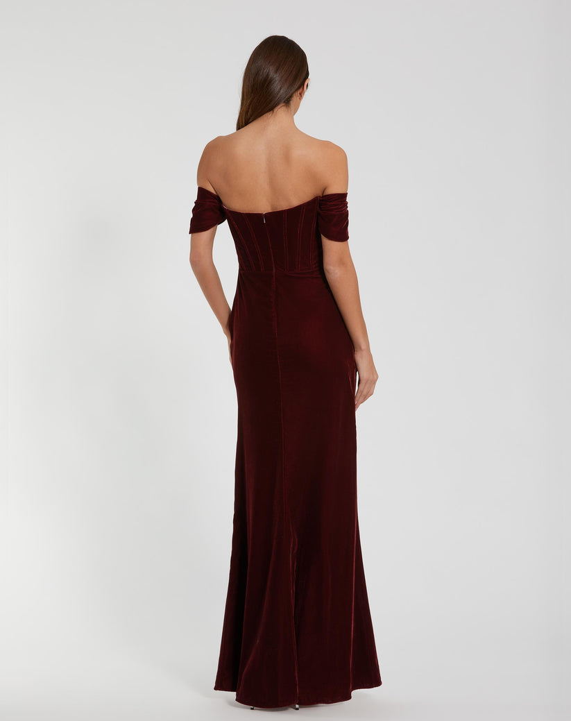 Mac Duggal 11752 Long Formal Fitted Velvet Prom Dress