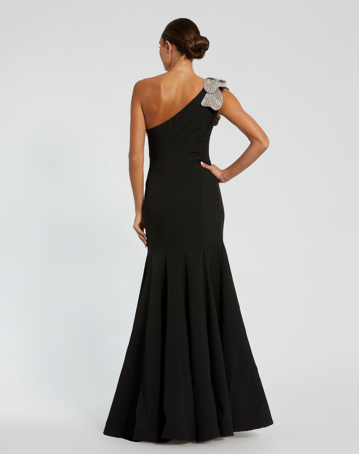 Mac Duggal 11810 Long Fitted Formal Prom Dress