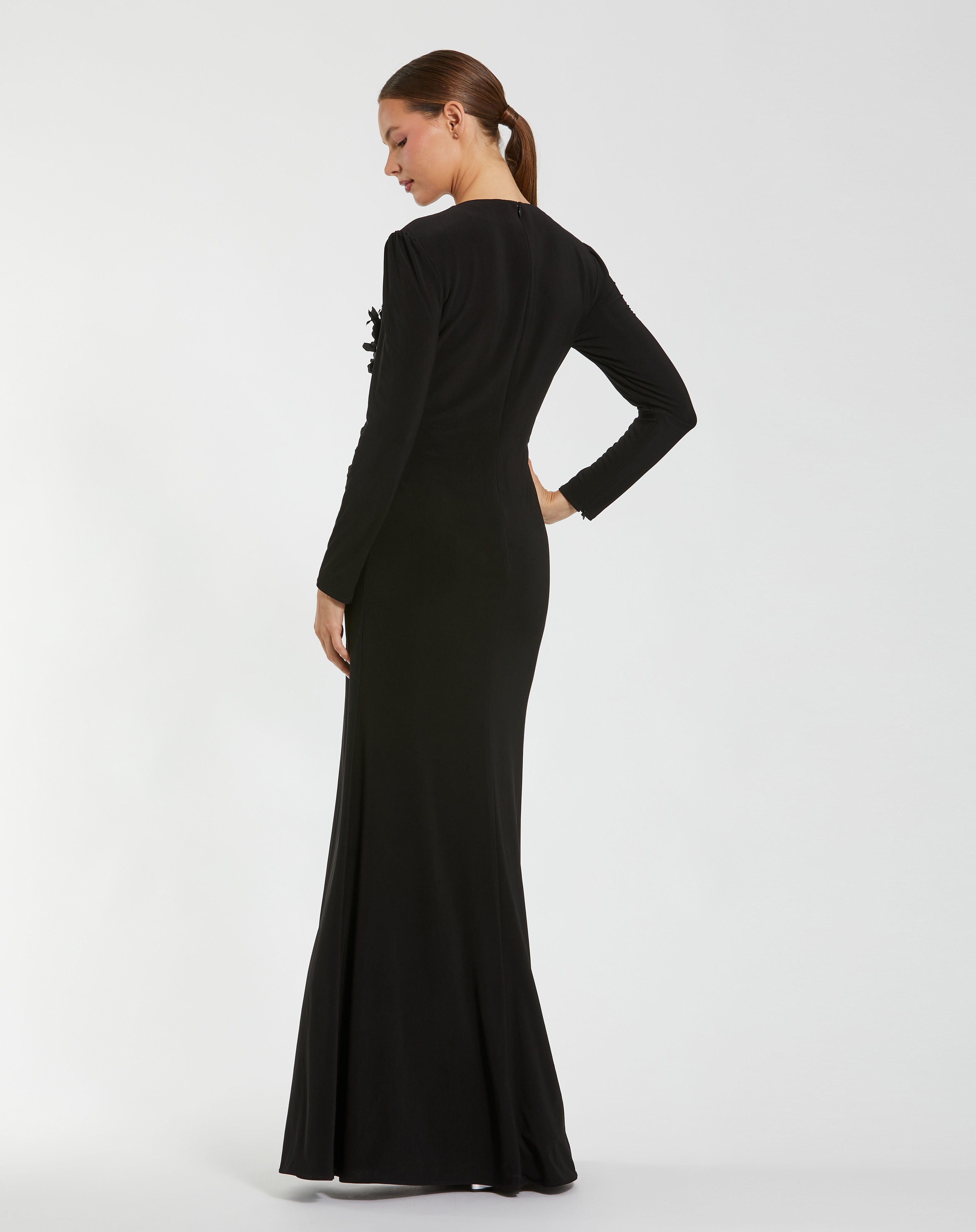 Crew High-Neck Floor-Length Jersey Formal Sheath Mac Duggal 11960