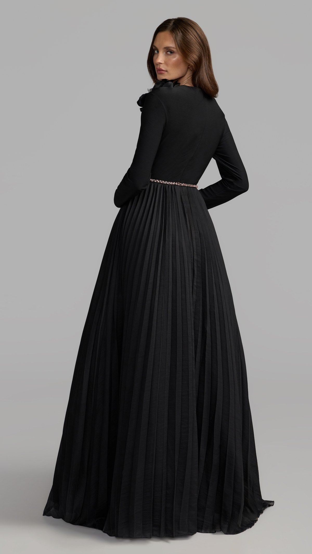 Mac Duggal style 13276 in Black, back view