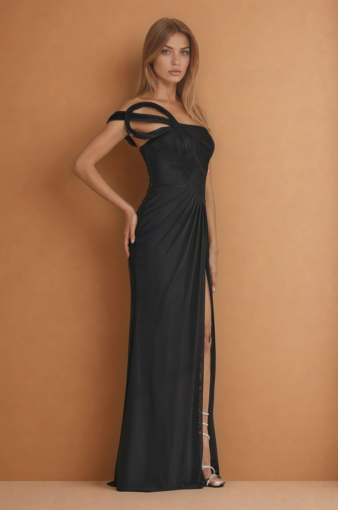 Elegant Sculpted Shoulder Evening Gown for Party, Gala & Weing