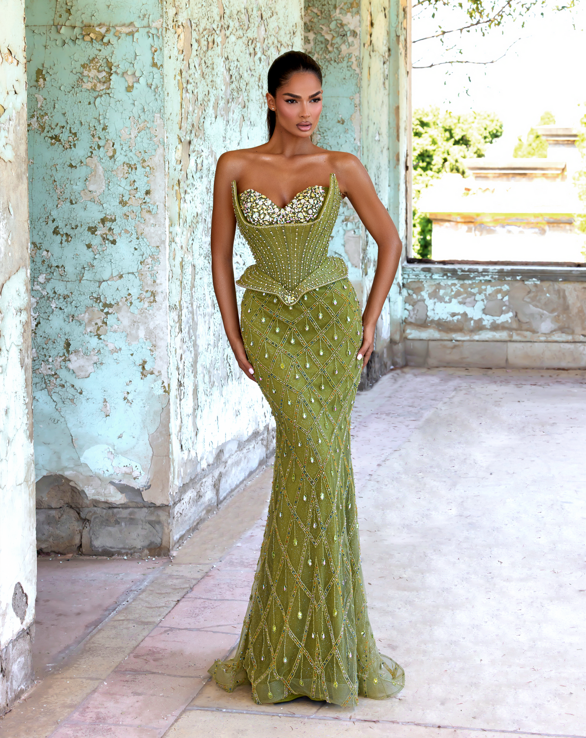Strapless Curved Neck Floor-Length Tulle Formal Mermaid Trumpet Pre Order