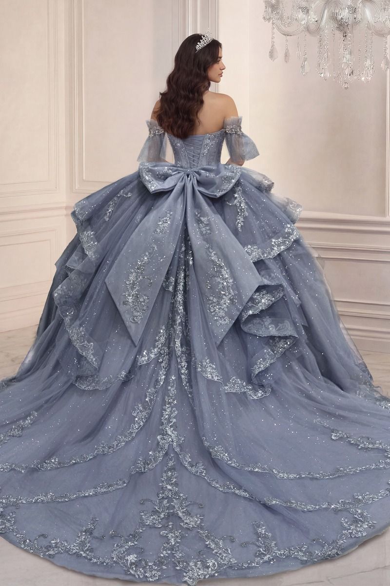 Sweetheart Floor-Length Tulle Formal Ball Gown LaDivine 15741