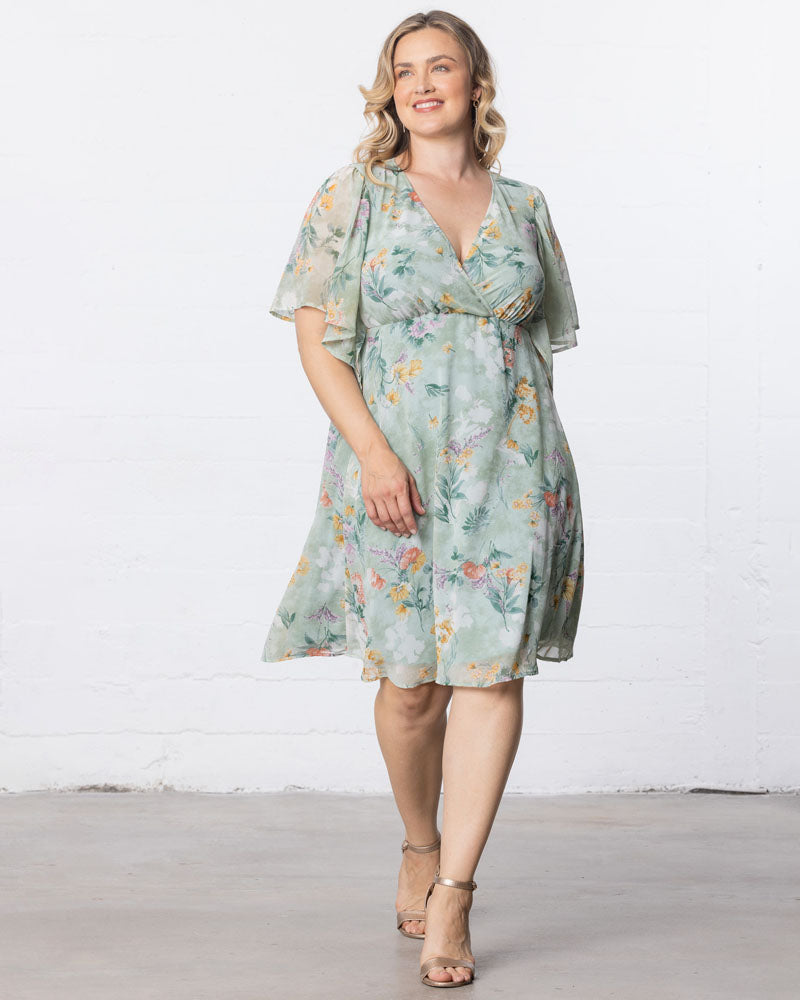 Sage Floral Print V-Neck Knee-Length Chiffon Casual Floral Wrap Plus Size Dress Kiyonna 12191302