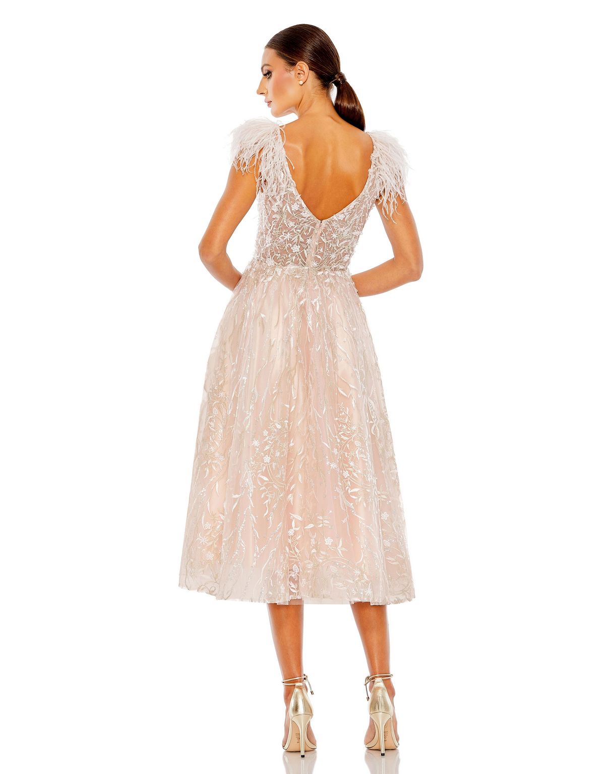 Mac Duggal Pink Embroidered Sleeveless Feather Detail Midi Dress Pink Size 8 Mac Duggal Pink Embroidered Sleeveless Feather Detail Midi Dress Pink Size 8