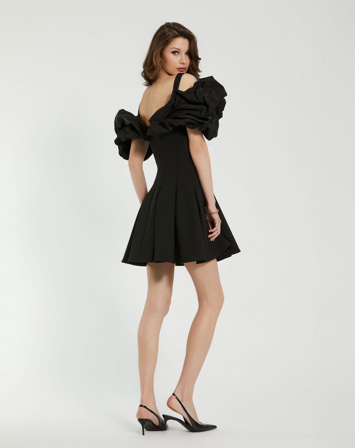 Mac Duggal 21025 Short Ruffle Detail Cocktail Dress