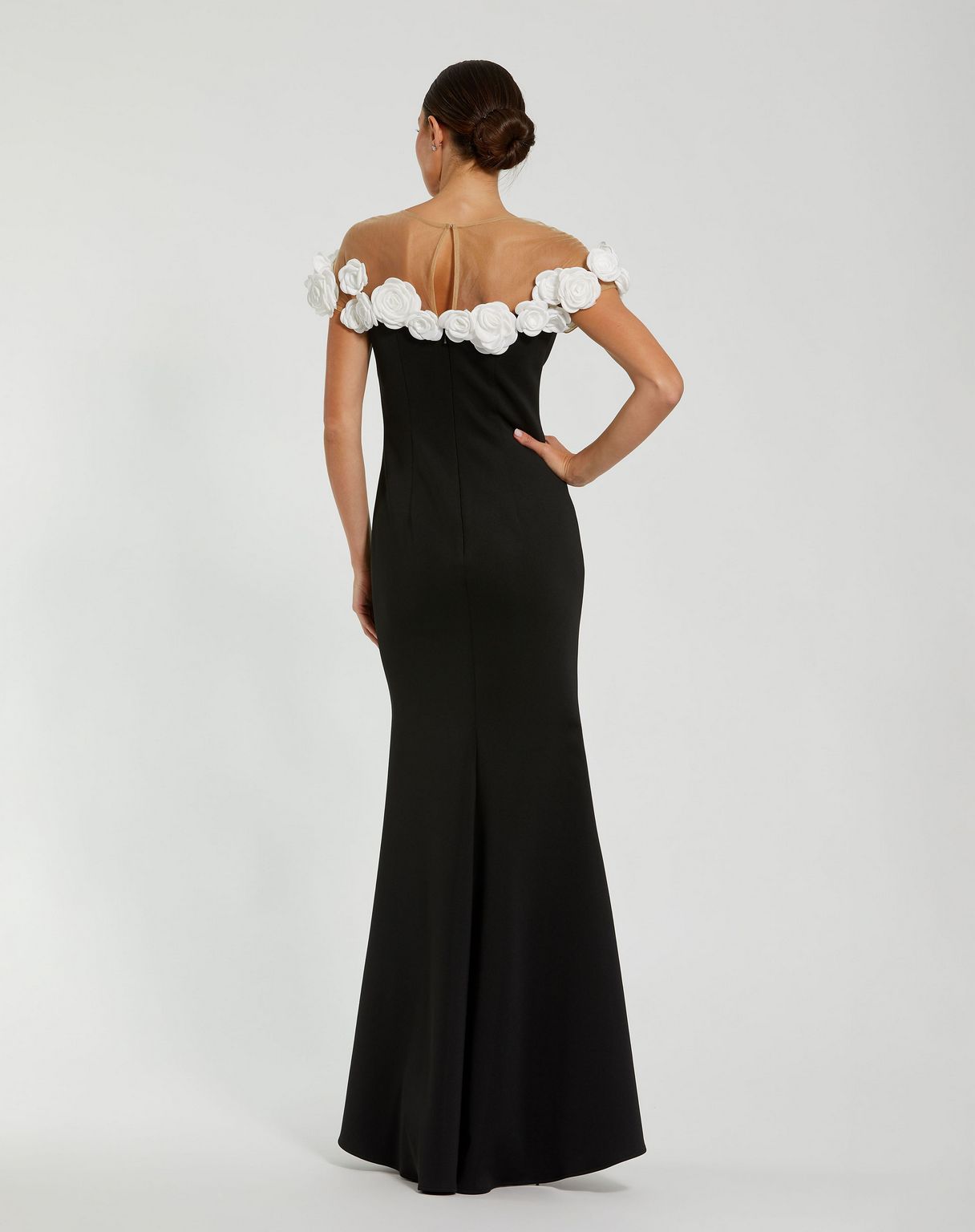 Mac Duggal 21041 Long Fitted Formal Evening Dress
