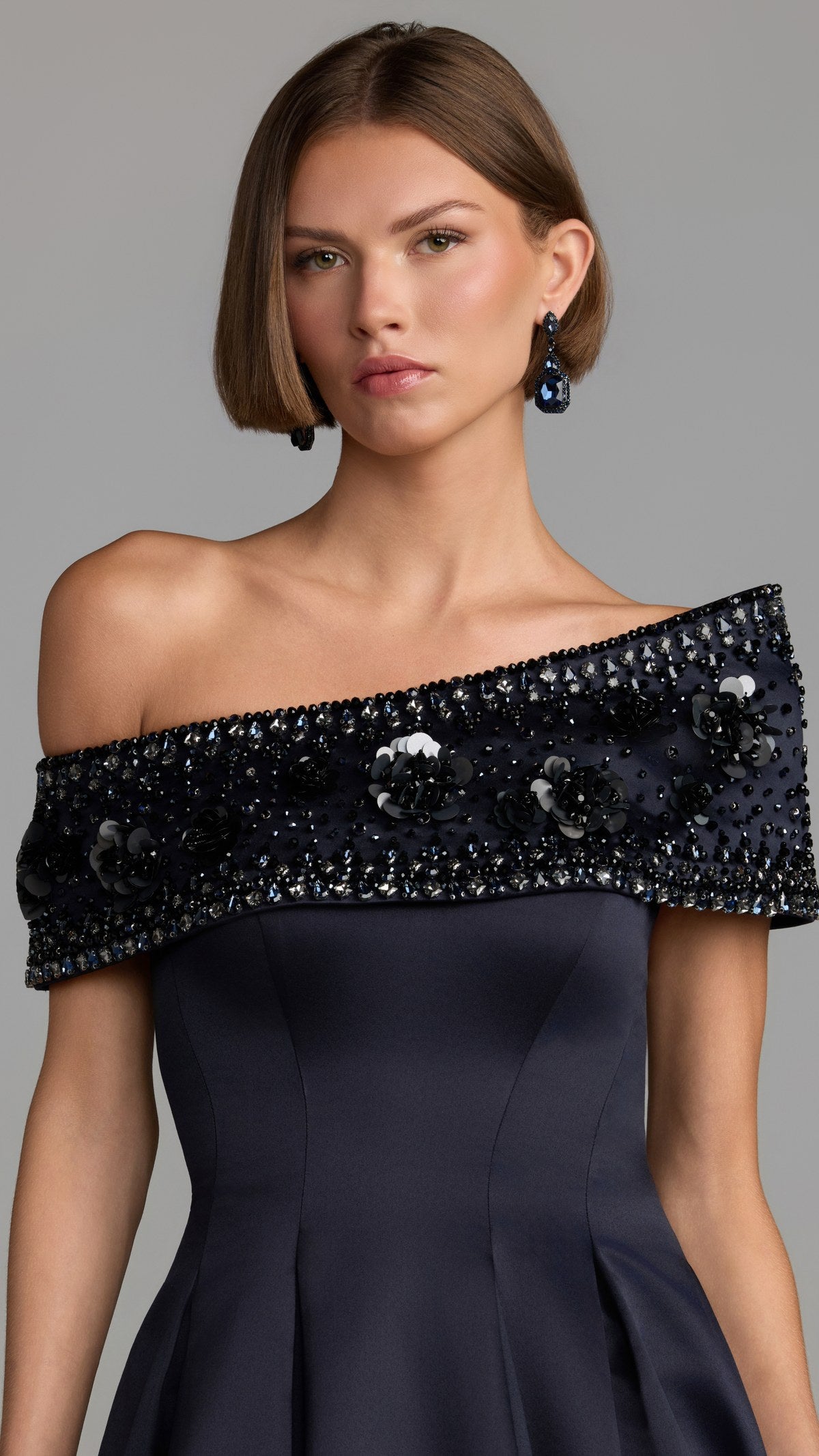 Mac Duggal style 21504 in Midnight, detail view