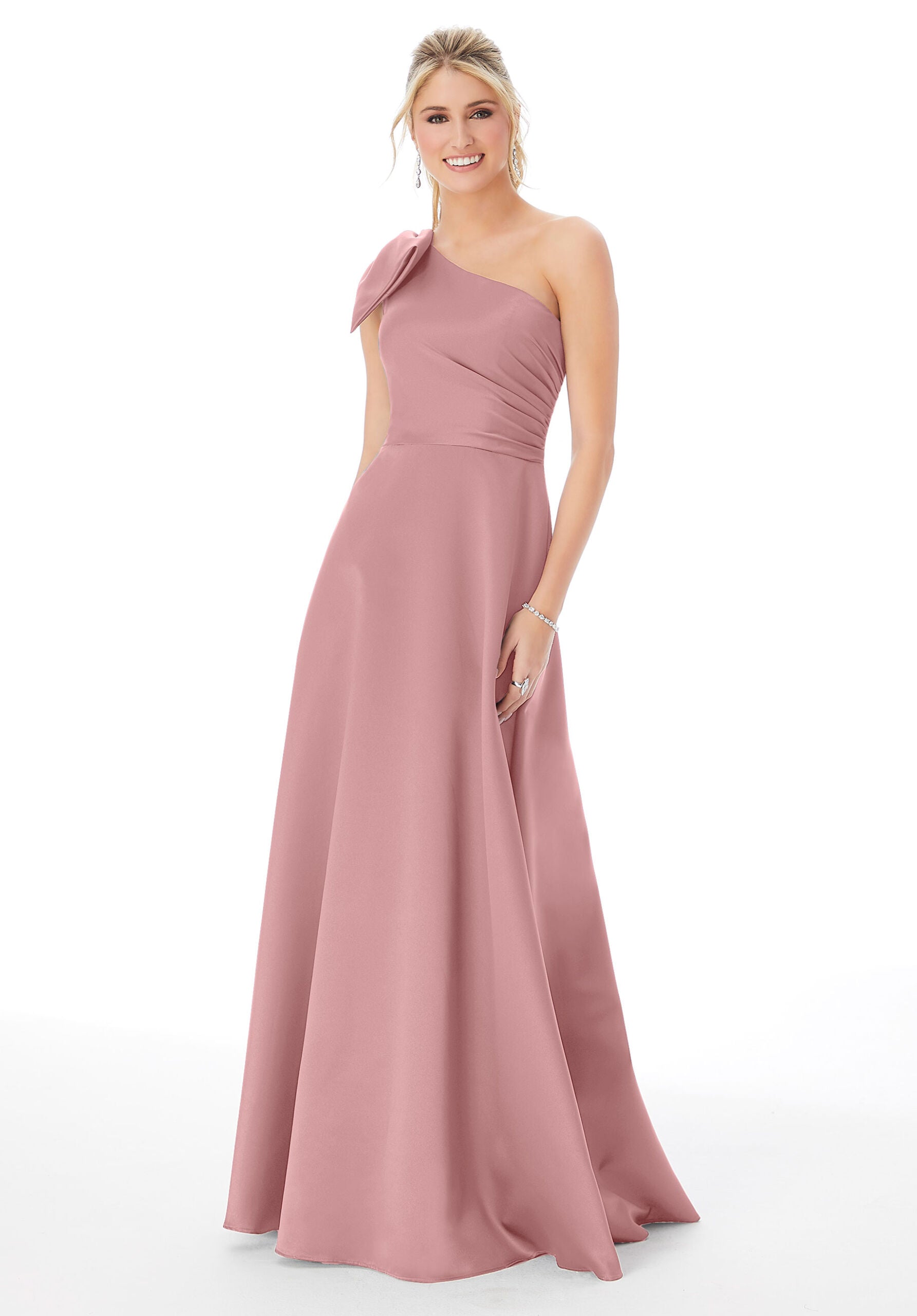 Long Evening Formal A Line Dress MGNY Madeline Gardner New York 21682