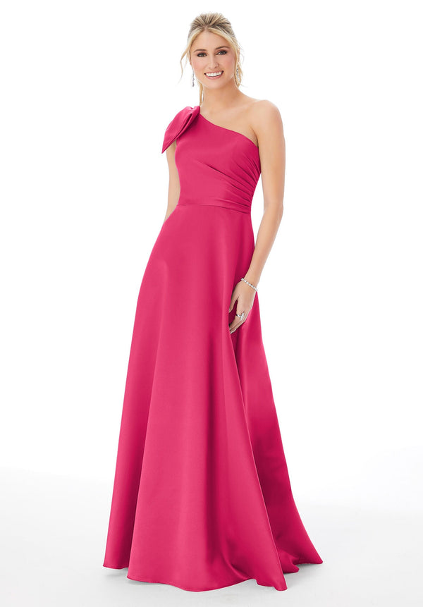 Long A Line Formal Evening Dress MGNY Madeline Gardner New York 21682