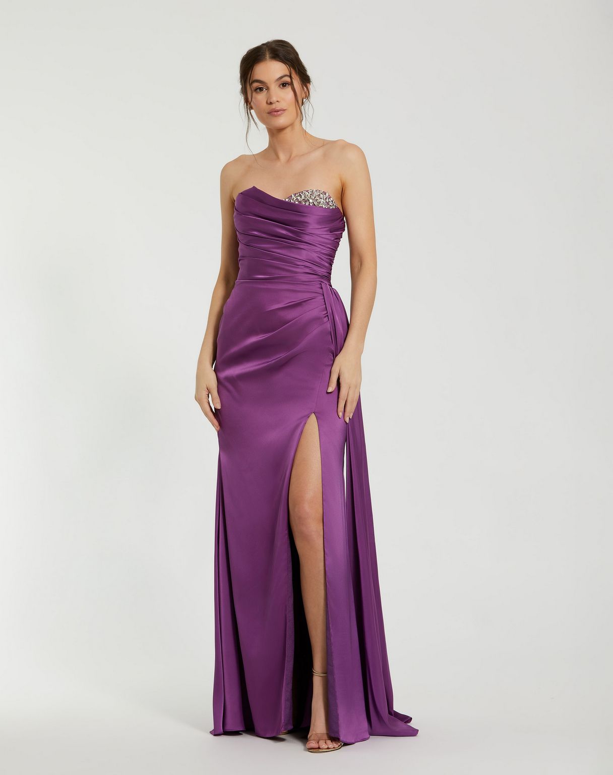 Mac Duggal - Green Strapless Embellished Sweetheart Neckline Satin Gown
