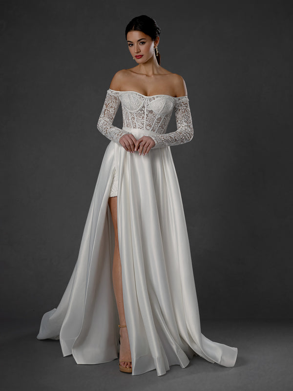 Long Bridal A Line Wedding Dress Lace Applique