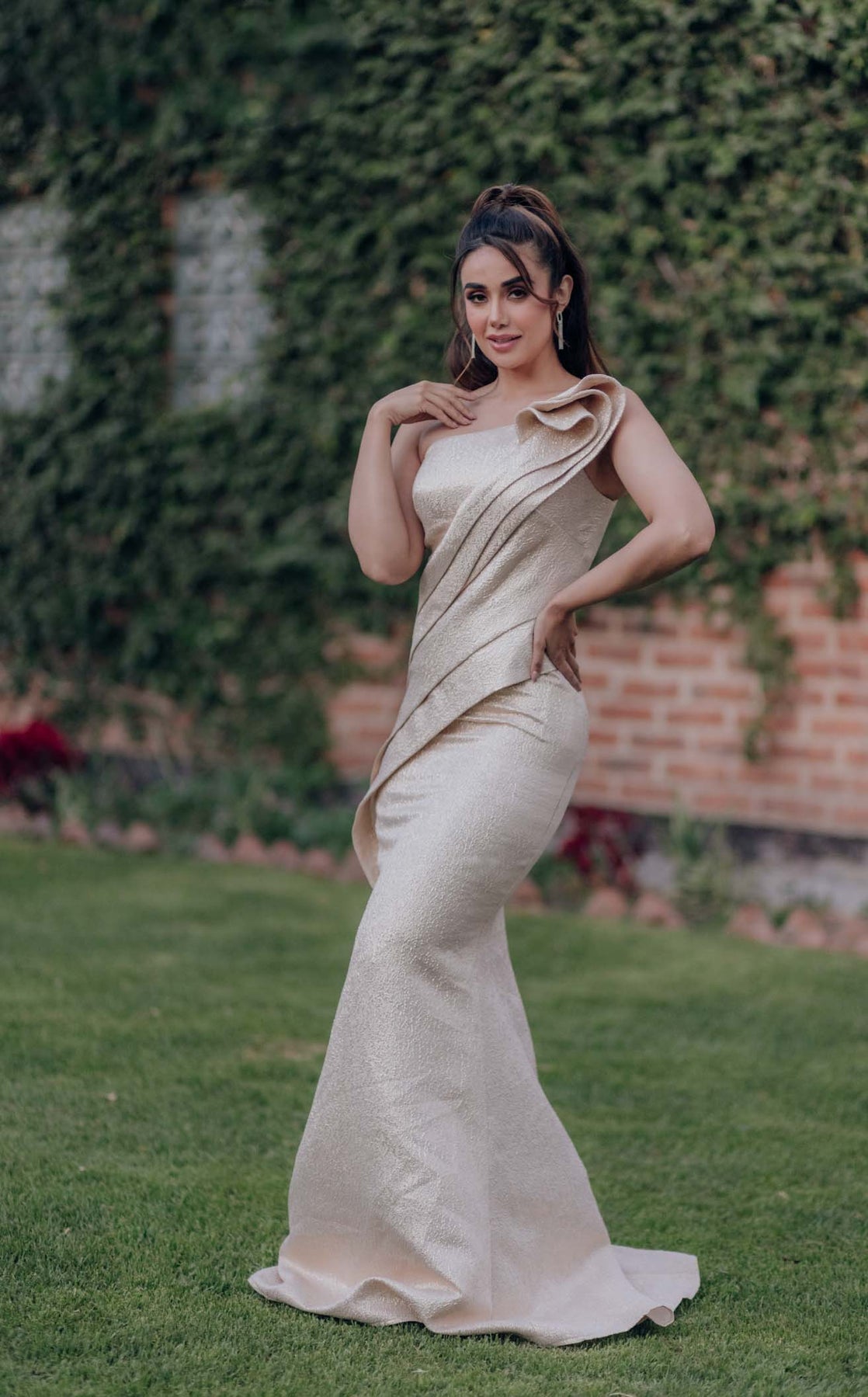 Formal Dresses Long Fitted Formal Prom Pleated Mermaid Dress Light Gold
