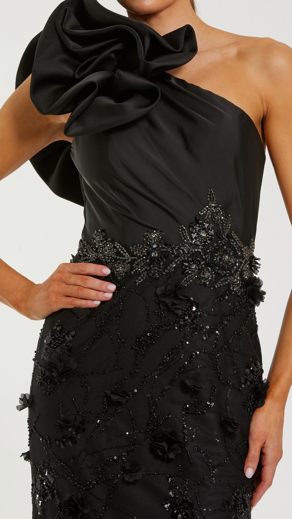Mac Duggal style 2349 in Black, detail view