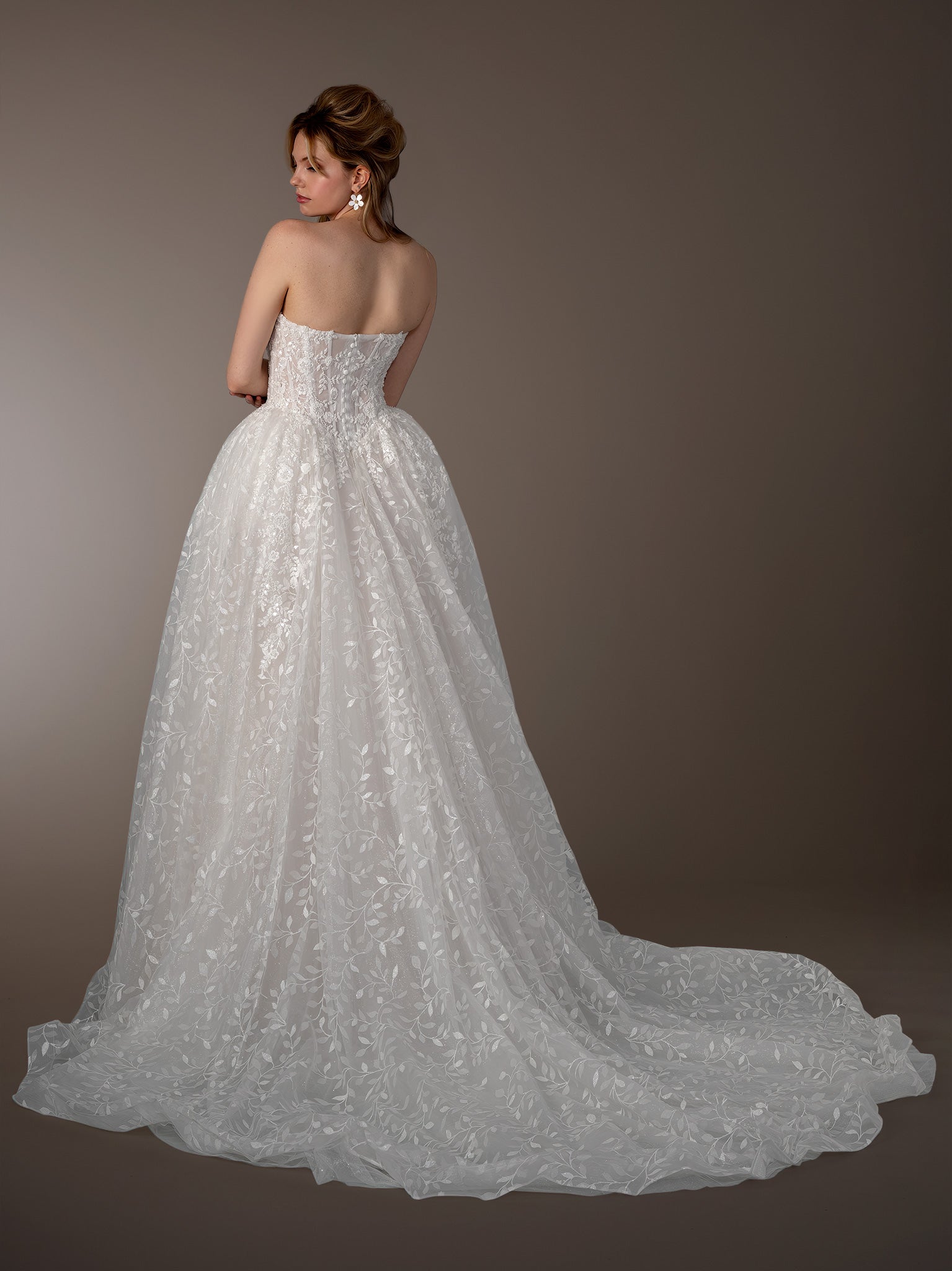 Wedding Dresses Long Lace Applique Wedding Bridal Gown Stella Couture 26600 Off White