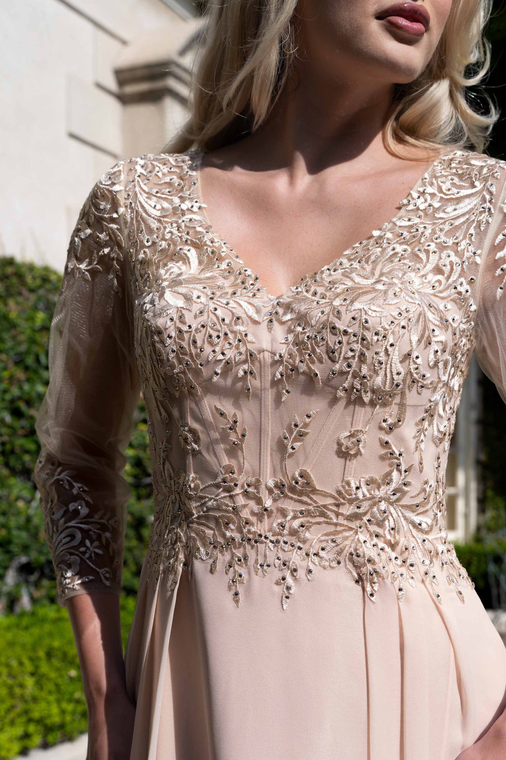 V-Neck Floor-Length Chiffon Formal A-Line Lenovia 8436