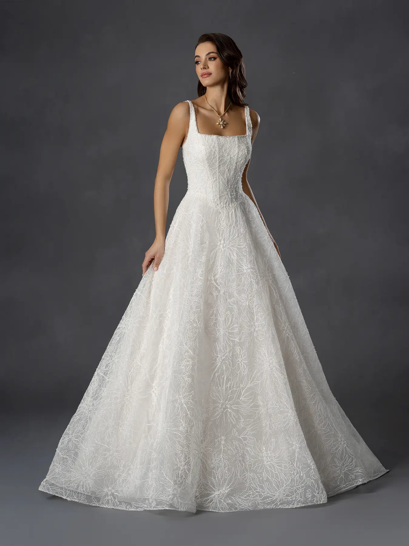 Off White Square-Neck Floor-Length Lace Wedding Dress A-Line Gown