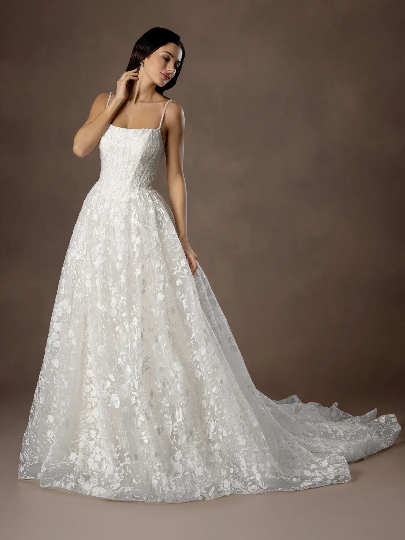 Off White Scoop Neck Floor-Length Tulle Wedding Ball Gown with Floral Embroidery