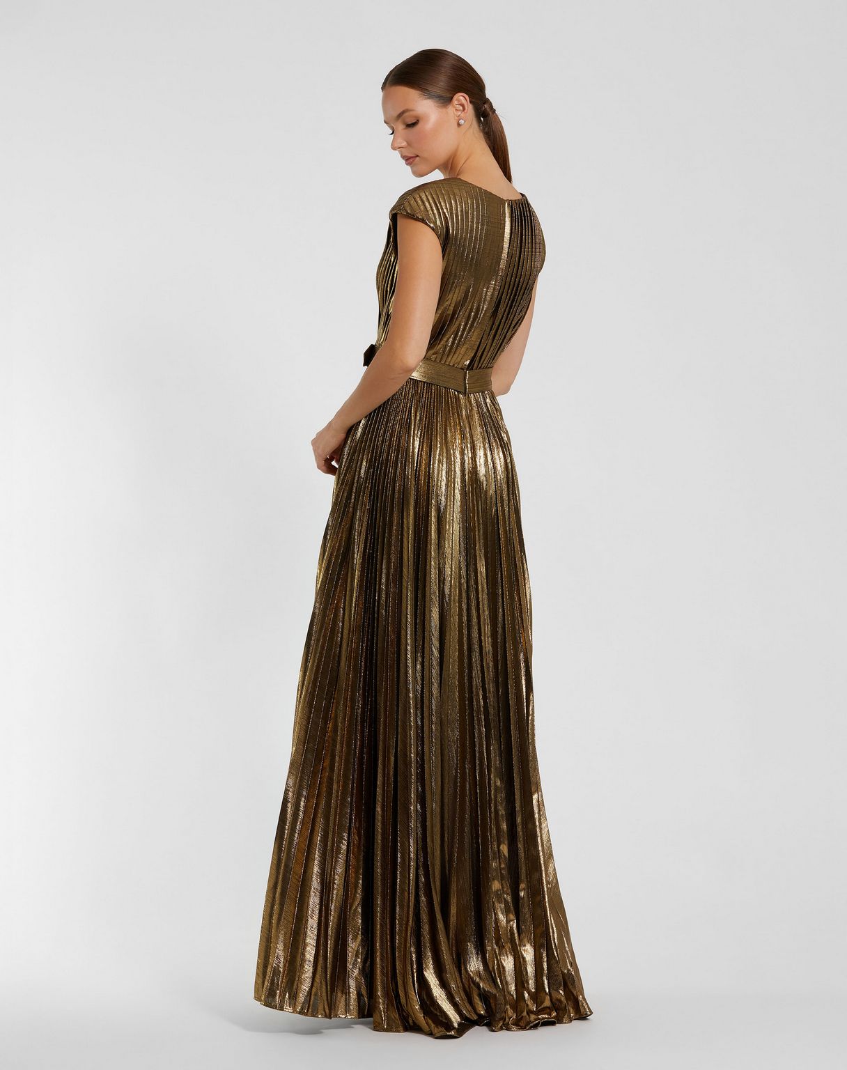 Mac Duggal 27215 Pleated Metallic Long Formal Dress