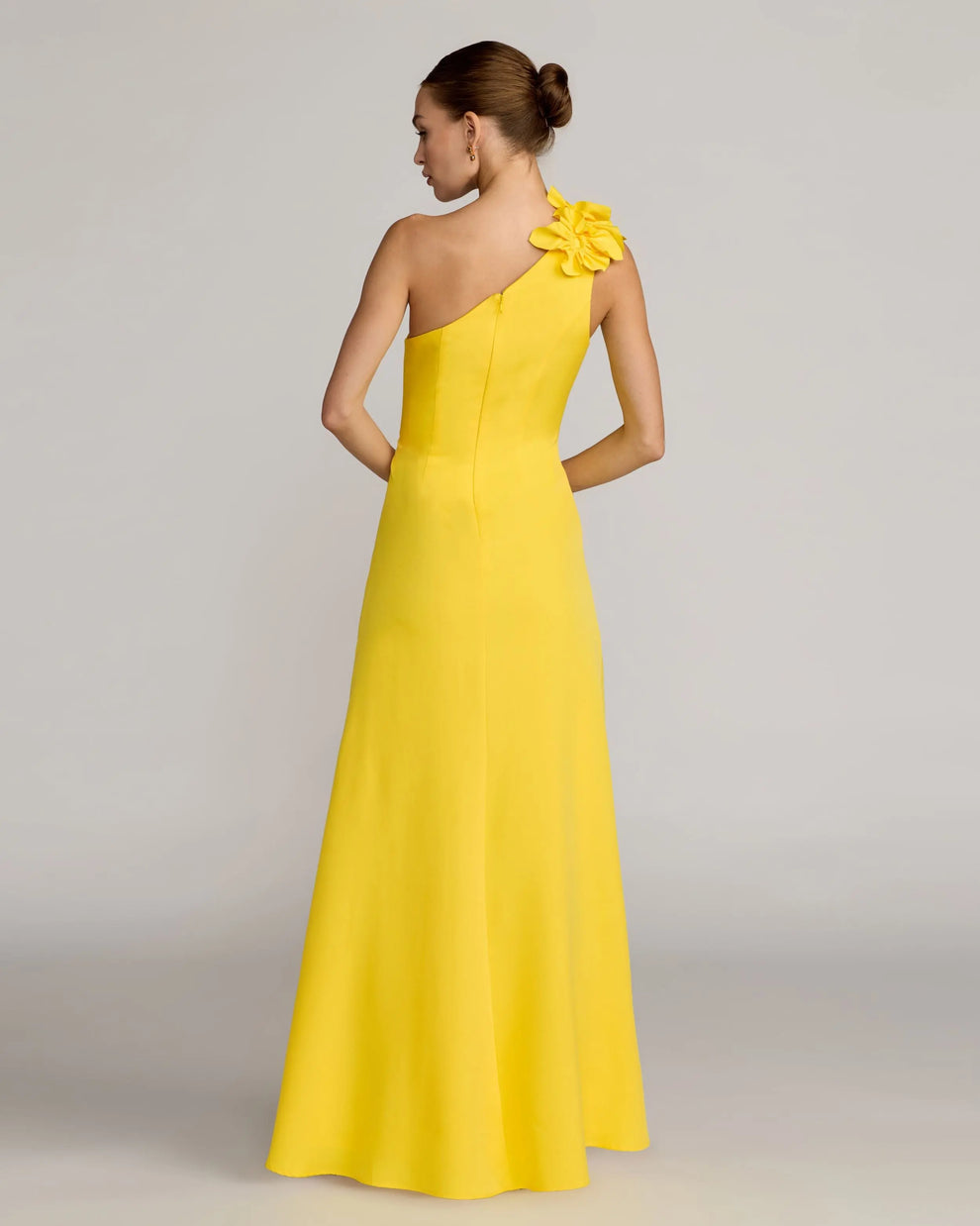 One-Shoulder Floor-Length Crepe Evening Sheath/Column Mac Duggal 27825
