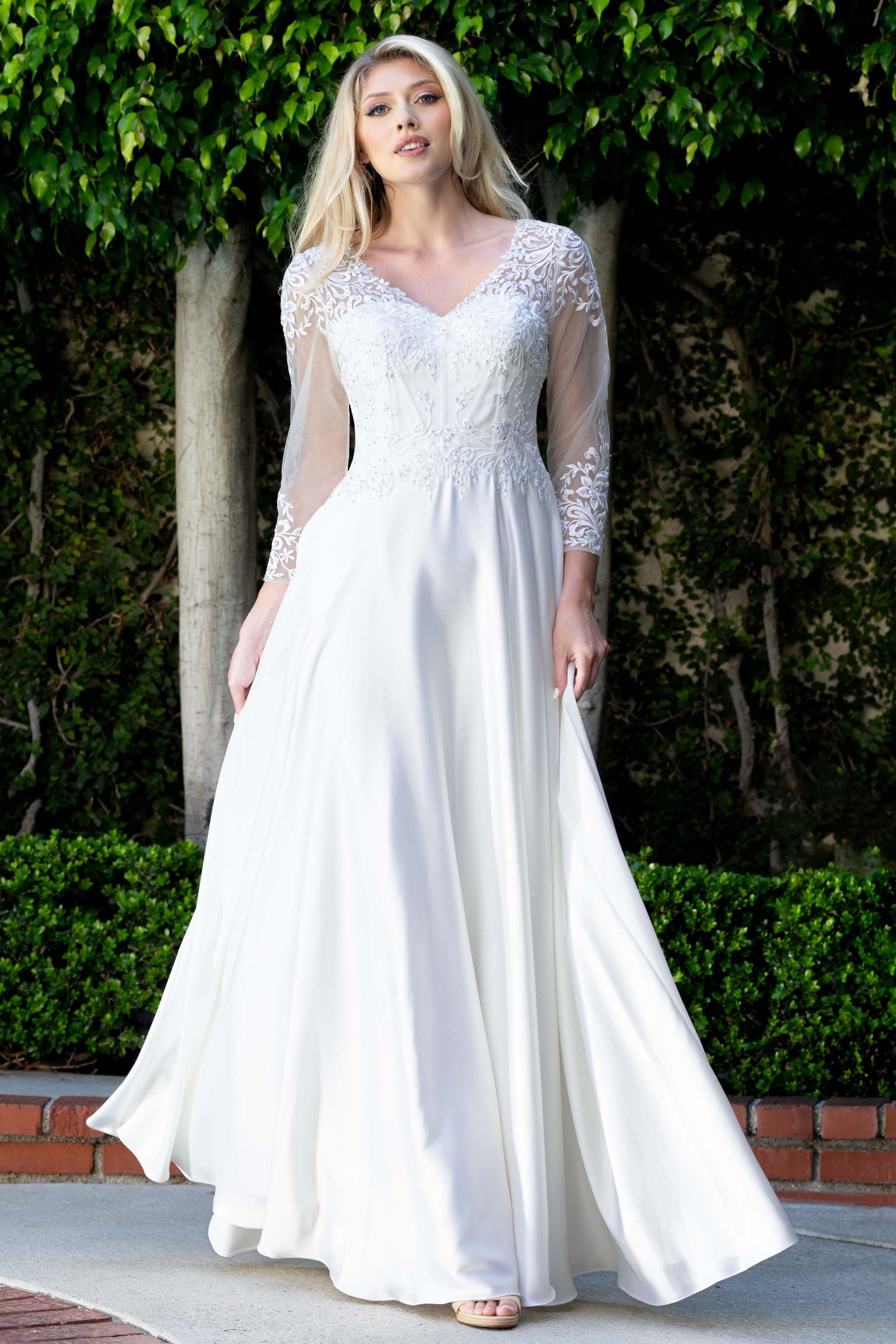V-Neck Floor-Length Satin Wedding Dress A-Line Lenovia 8435