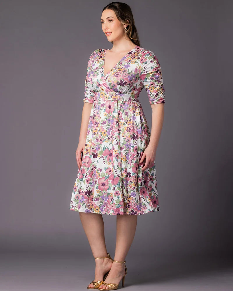 Mauve Watercolor Bouquet V-Neck Knee-Length Floral Casual Dress Plus Size A-Line Dress with Pockets Kiyonna 12183501