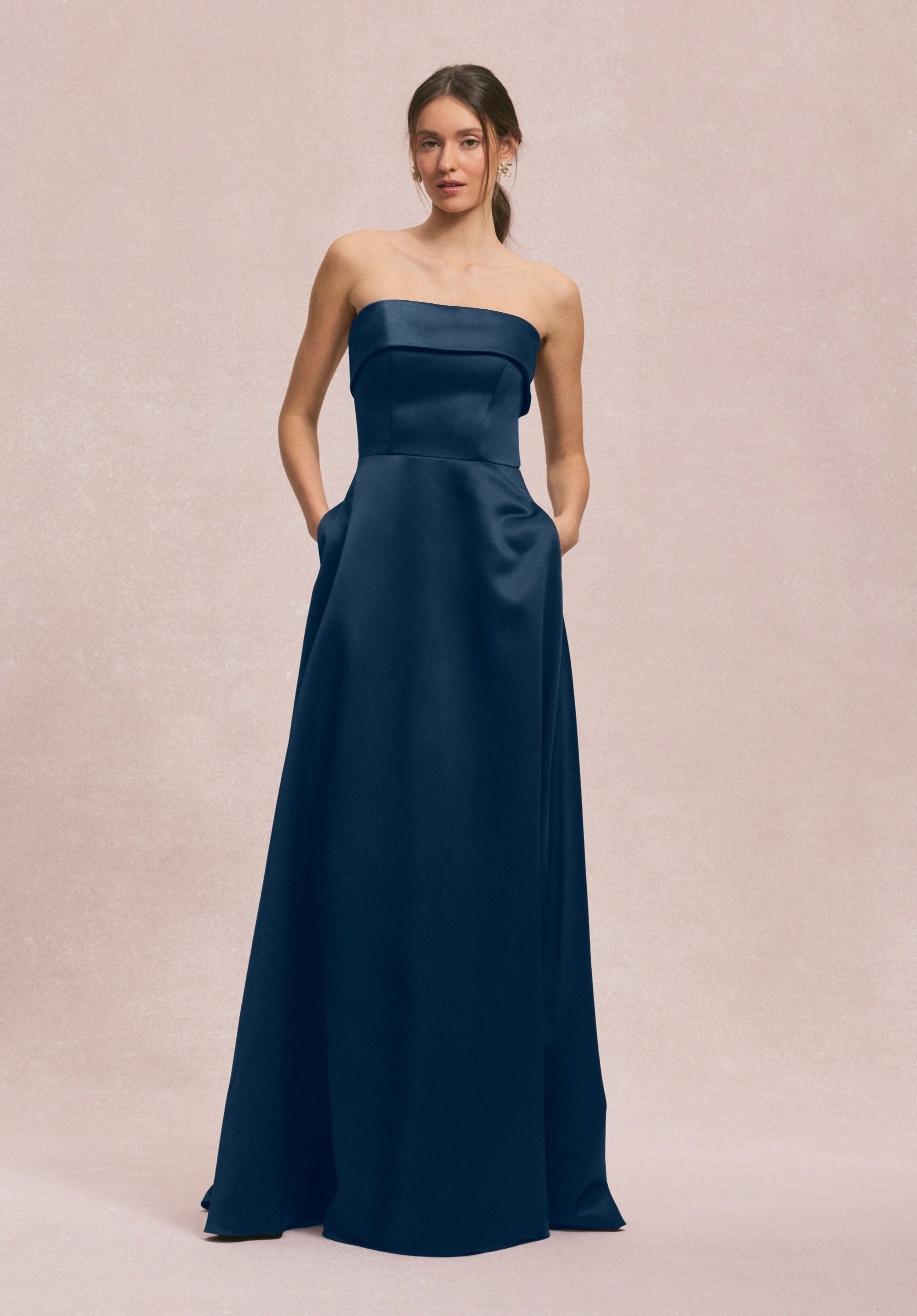 Long Evening Formal A Line Dress MGNY Madeline Gardner New York 31256