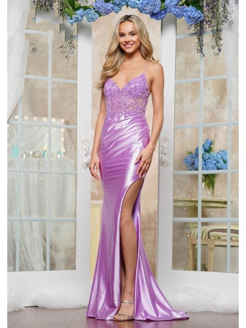 Prom Dresses Fitted Evening Formal Metallic Long Prom Dress Lilac