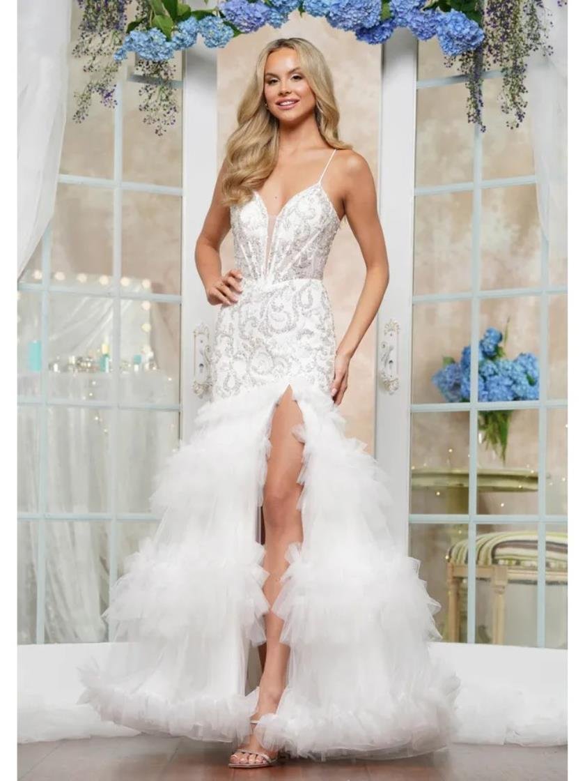 Prom Dresses Ruffle Long Formal Prom Dress Off White