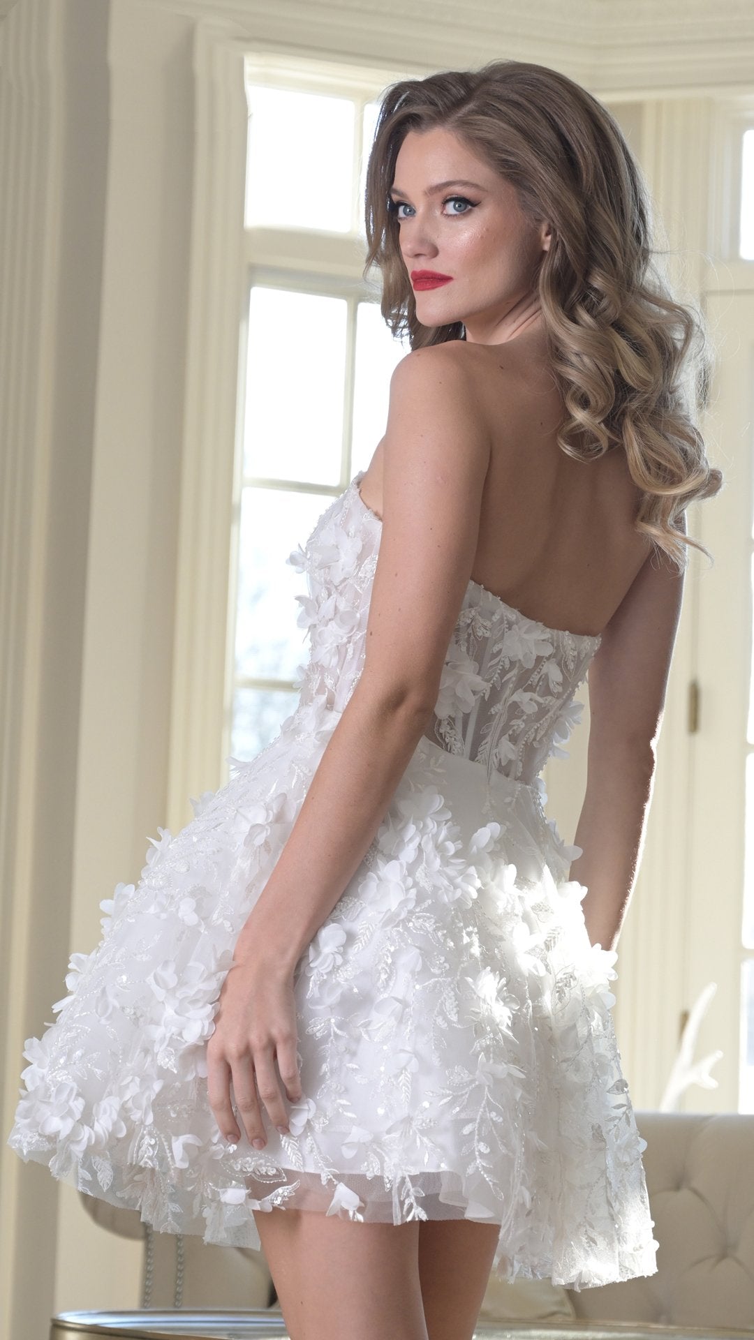 Cocktail Dresses A Line Lace Ruffle Short Cocktail Dress Off White
