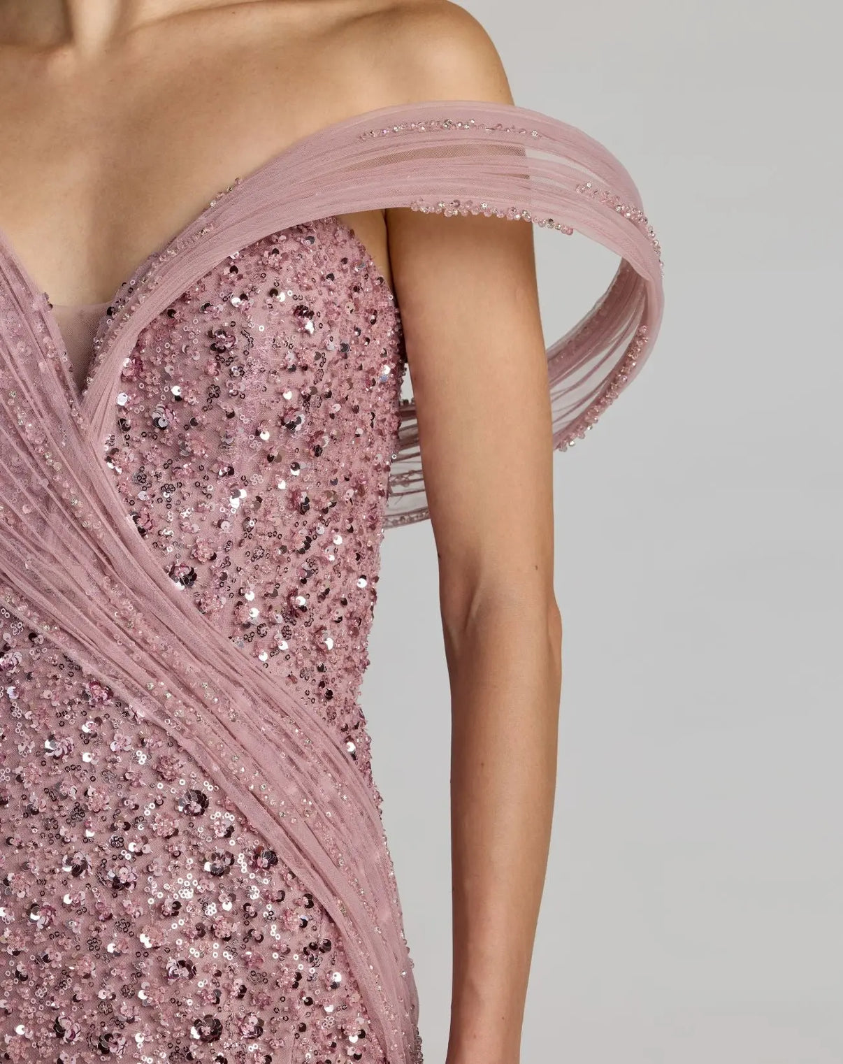 Off-the-Shoulder Floor-Length Sequin Formal Mermaid Mac Duggal 9937085P