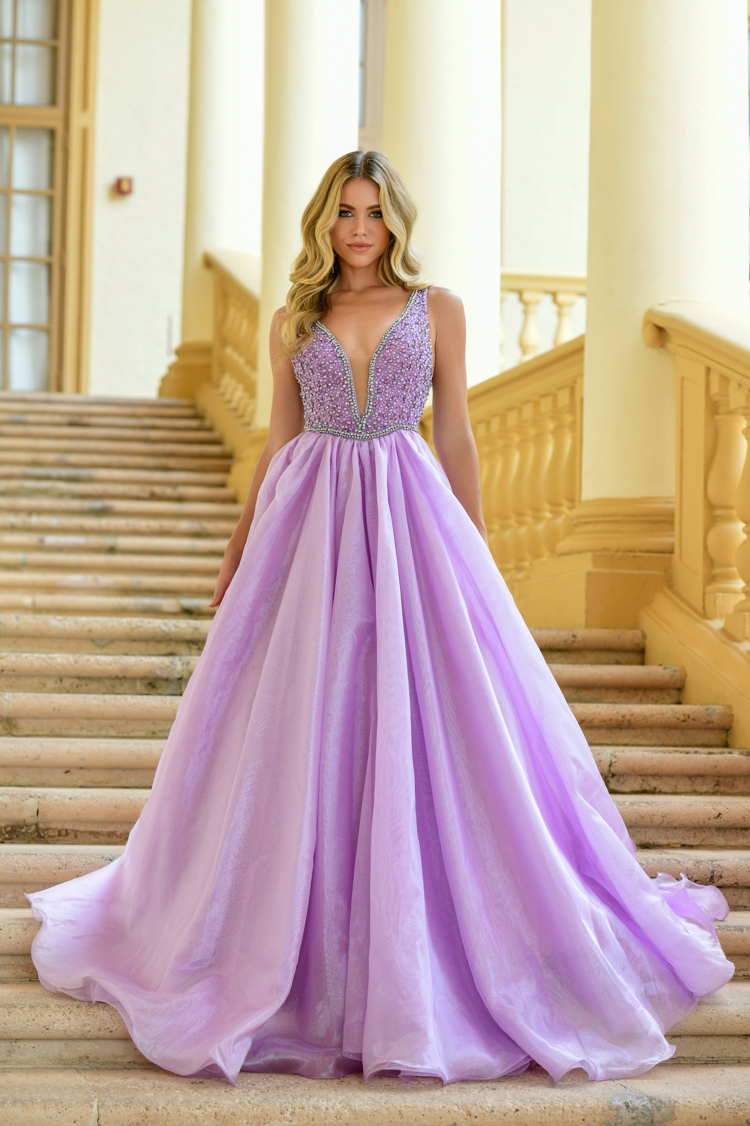 Prom Dresses Formal Beaded Long Prom Ball Gown Lilac