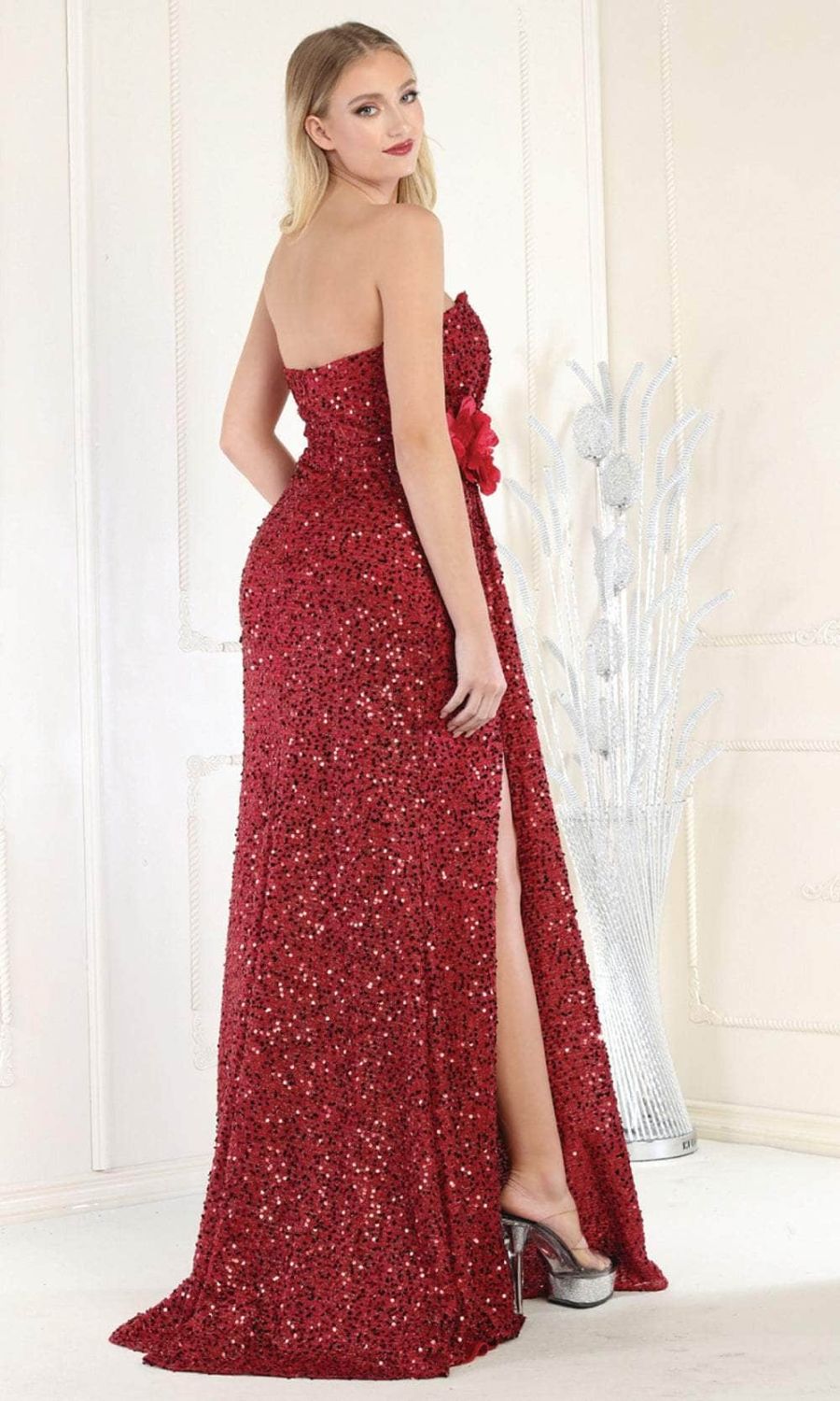Sweetheart Floor-Length Sequin Prom Sheath/Column May Queen 1968
